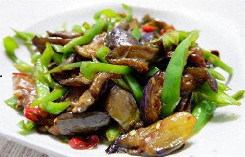 酱爆茄子的做法视频,茄子鲜嫩——酱爆茄子家常做法大揭秘