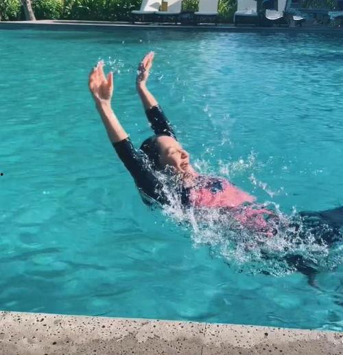 游泳 视频,游泳视频精彩瞬间回顾