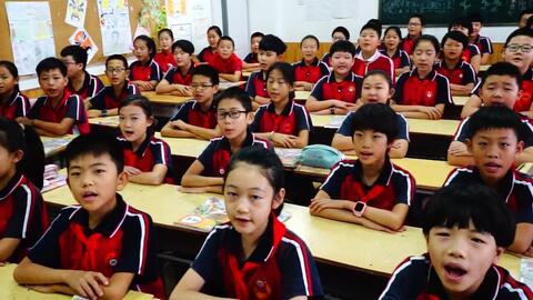 小学六一主持视频,重温童趣，共筑欢乐时光