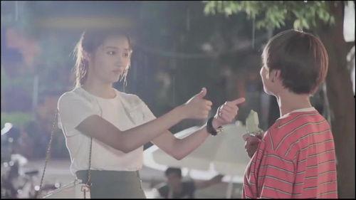 甜蜜暴击花絮视频,明星们的甜蜜瞬间与幕后趣事