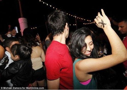 欧美性派对视频,揭秘成人娱乐的隐秘世界