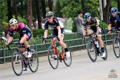 自行车比赛视频,自行车比赛精彩瞬间回顾