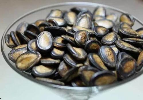 吃的黑瓜子是什么瓜的籽,揭秘其背后的神秘瓜种之谜