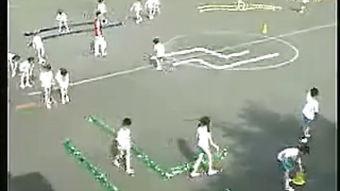 怎么滚铁环视频,跟随视频轻松学会滚铁环