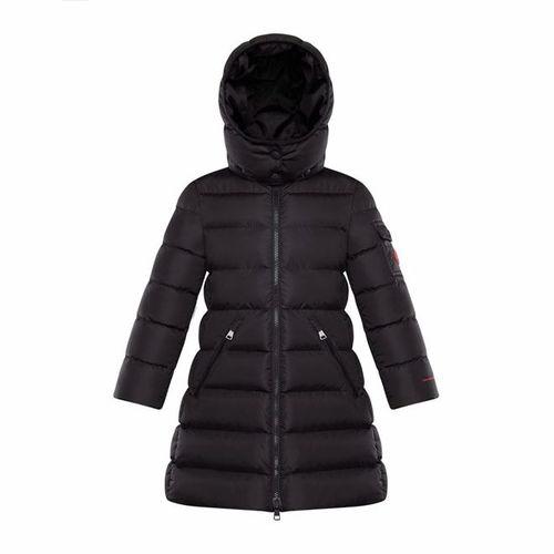 羽绒服视频,视频揭秘挑选与护理技巧