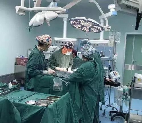 做手术视频,揭秘现代医疗技术背后的真实瞬间