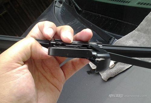 雨刷器安装视频,跟随视频轻松上手