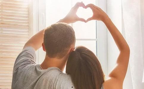 夫妻性生话视频,性生活的温馨与和谐