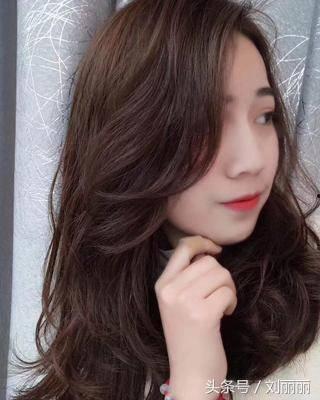 大波浪卷发视频