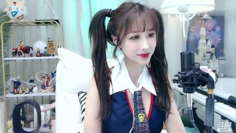 主播热舞视频,主播燃情演绎，点燃屏幕激情瞬间