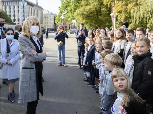 布里吉特跳舞视频,一段舞蹈视频燃动网络