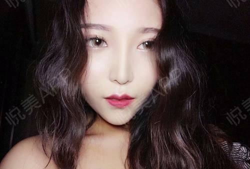 我想看小视频,轻松一刻，尽享精彩瞬间