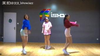 屈老师舞蹈视频,舞动魅力，感受舞蹈之美