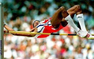 助跑跳远世界纪录视频,飞跃极限的壮丽瞬间